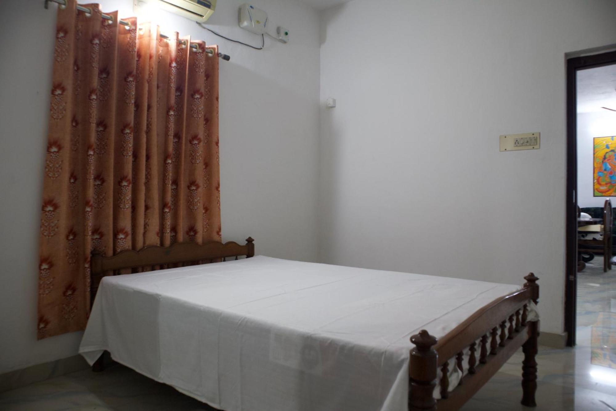 Ambili Riverfront Villa With Party Hall Irimbranallur Extérieur photo